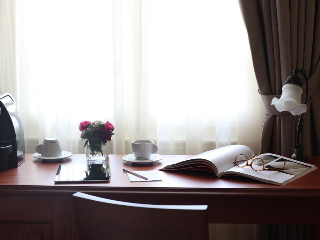 Armada Istanbul Pera Hotel Bilik gambar